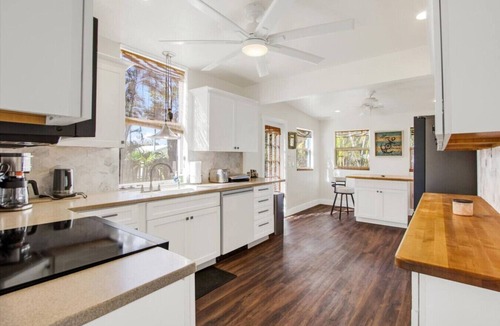 Cortez House | Rustic Coastal Escape| Pool | Fire Pit