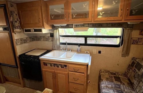 Coyote Cabin | Rustic Glamping Camper Cabin Near Hunting Unit 6A & San Pedro Parks Wilderness, New Mexico