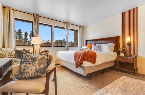 Peak 9 House | Safir Haus at Beaver Run Resort Ski In Ski Out