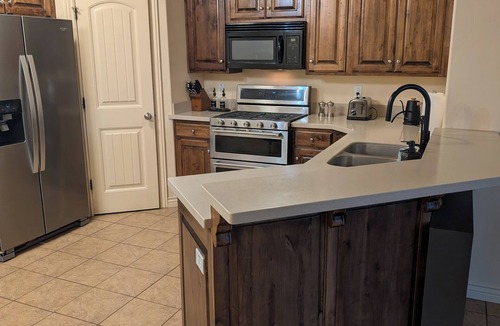 Vernal Condo | Sage Hollow is a cozy, modern, mid level condo in the heart of town.