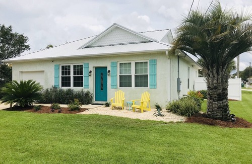 Laguna Beach Estates House | Sandpiper Cottage Private Pool 1 Block to Beach FREE 6‑Person Golf Cart