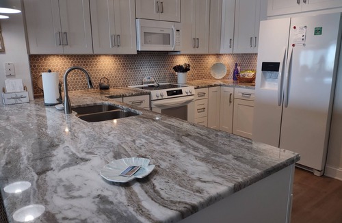 Palm Island Condo | Savannah House "B" 2 Bedroom 2 1/2 Bath on the Beach!