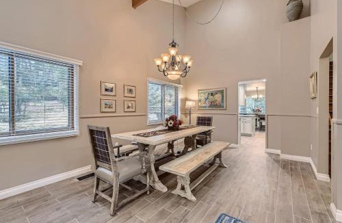 Perry Park House | Scenic Mountainside Home with Deck and Yard
