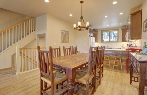 Frisco Condo | Secluded and peaceful townhome w/hot tub and amazing views of Lake Dillon