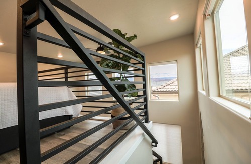 Hurricane House | Secluded casita minutes away from Sand Hollow State Park and Zion National Park