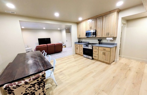 Beaver Apartment | Serene 3-bedroom ski in/out apartment at Eagle Point Ski Resort