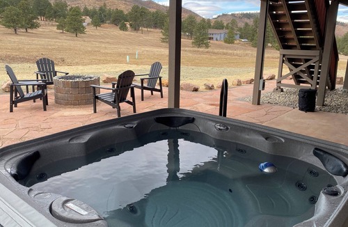 Sedalia House | Serenity Acres Ranch Hot Tub Sleeps 12