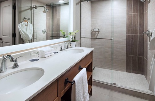 Steamboat Springs Resort | SHERATON STEAMBOAT SPRINGS 2BR VILLA, 12/27/26-1/3/27, PRIME SKI-IN/SKI-OUT AREA