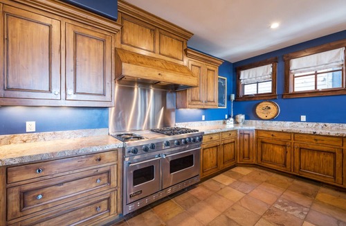 North Park City House | Silver Star 20 | Spacious Ski Home for Groups