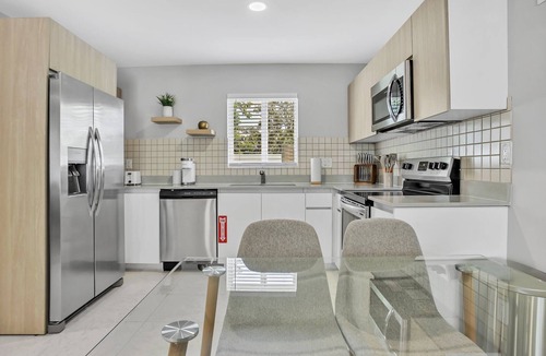 Downtown Fort Lauderdale House | Sistrunk Shades Villas #2 Brand New Townhome in Downtown Fort Lauderdale Florida