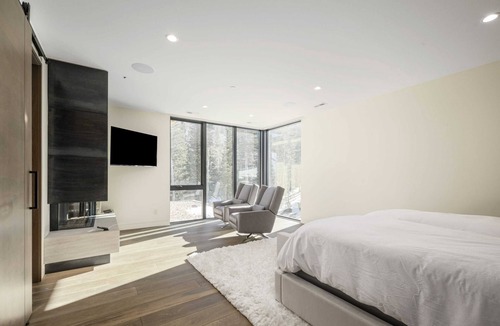 Park City Ski Chalet | Ski-In/Out Home in The Colony l Winter Way by Stay