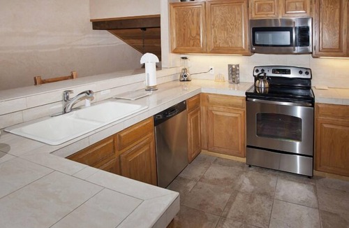 Beaver Creek House | Ski in/Ski Out from This Mountainside Home! Tons of Updates