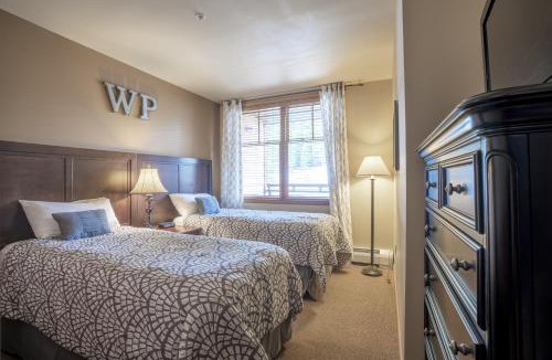 Winter Park Apartment | Ski Slope View Remodeled Zephyr Mountain Lodge Condo condo