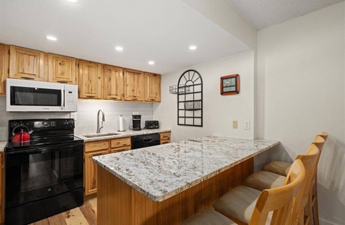 Copper Mountain Village Condo | Sleek & Spacious Retreat in Center Village. Free wifi & covered parking space.