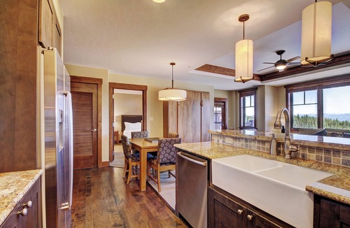 Peak 8 Condo | Slopeside Condo at Base of Peak 8, Sleeps 6