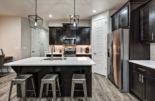St. George Villa | Snow Canyon Views - 4BR w/Game Room & Fire Pit