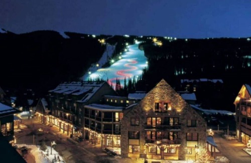 Wildernest Condo | Snowscape 64: Cozy Condo Steps from Hiking, Stunning Views, Pool, Hot Tub, Game Room, Near by Skiing
