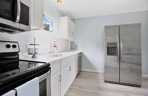 Merritt Island House | Space Coast Coastal Hideaway - Close to Hospitals & Shopping