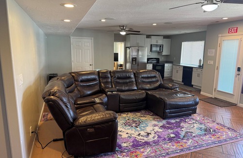 Toquerville Apartment | Spacious 2bedroom apartment in Charming Toquerville with Hot tub, Full kitchen