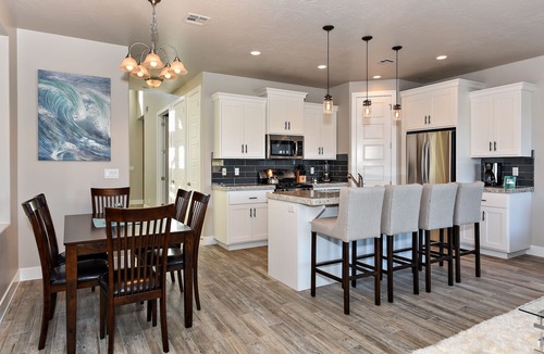 St. George Villa | Spacious 3BR Sleeps 10 - Poolside on the 9th Hole