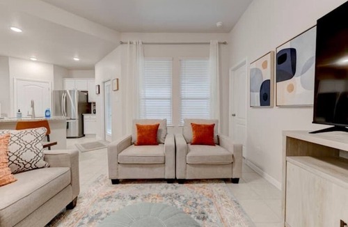 Temple House | Spacious 4bedroom/2 bath, Near Baylor, VA & Temple College