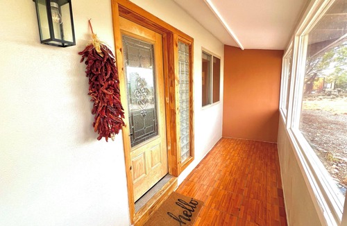 Arroyo Hondo House | Spacious 4BR Hondo Mesa Home, Panoramic Mountain Views & Easy Ski Valley Access