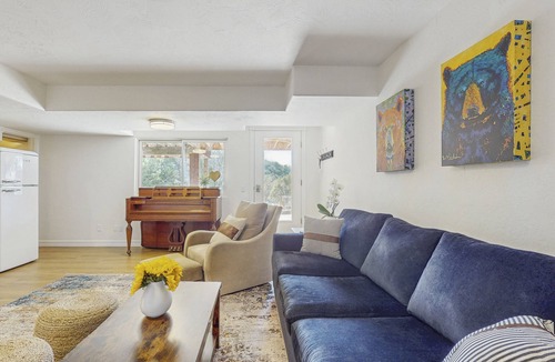 Eagle Apartment | Spacious apartment w/kitchen, wifi, great location & beautiful backyard