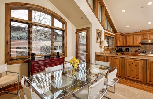Downtown House | Spacious Aspen Core Townhouse Next to Gondola