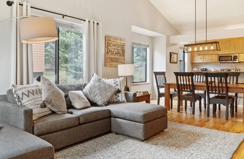 Park Forest Estates House | Spacious Breckenridge Home*2 Family Rooms*Hot Tub!