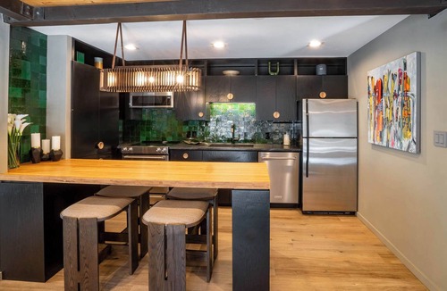 Downtown Apartment | Spacious & Central Aspen 1BR with AC!