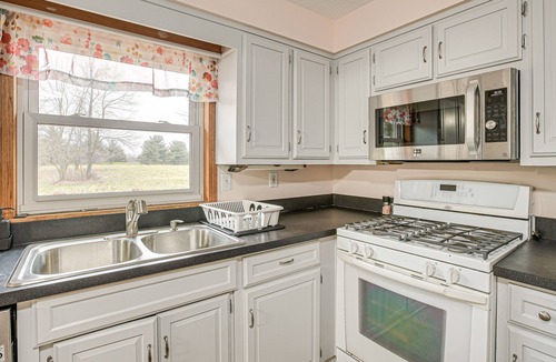 Delaware House | Spacious Delaware Home w/Game Room!