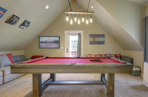 Glenwood Springs House | Spacious Glenwood Springs Getaway w/Game Room!
