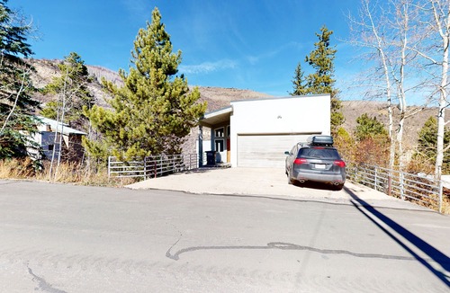 Intermountain House | Spacious house in Intermountain with gorgeous view - short drive to Vail Village