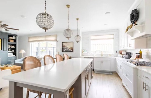 Highland House | Spacious luxury Highland Townhome Home Theater Sleeps 6 Walk to Splash Pad