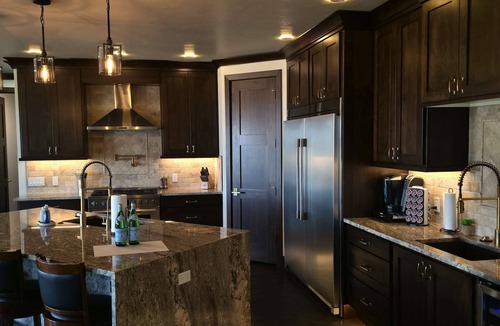Fredonia House | Spacious Modern Home Near Zion & Grand Canyon