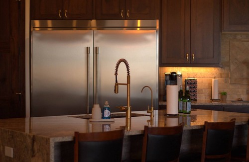 Fredonia House | Spacious Modern Home Near Zion & Grand Canyon