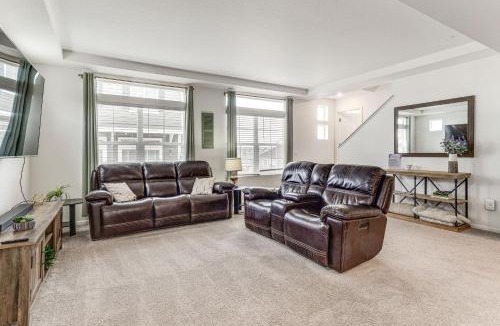 Aurora House | Spacious & Modern! New Home Near Gaylord Rockies