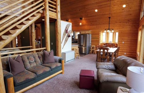 Grand Lake Cabin | Spacious Mountain Home near Grand Lake - 3br/3ba