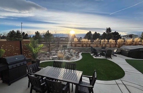 Centerra House | Spacious Retreat for 16+ w/Hot Tub, Waterfall & Open Living