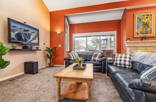 Cottonwood Heights Villa | Spacious Townhome At Base of Cottonwood Canyons