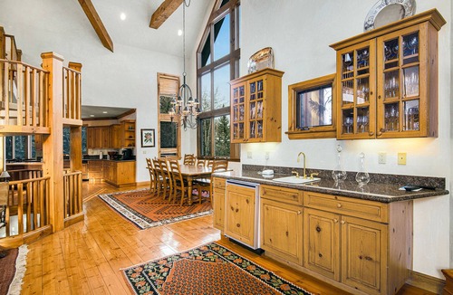 Beaver Creek House | Spectacular single family home with majestic views of Beaver Creek Mountain!