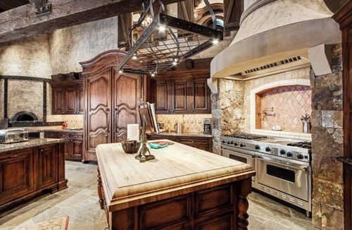 Beaver Creek House | Spectacular ski-in/ski-out chateau with hot tub, gym, movie room, & in-home spa