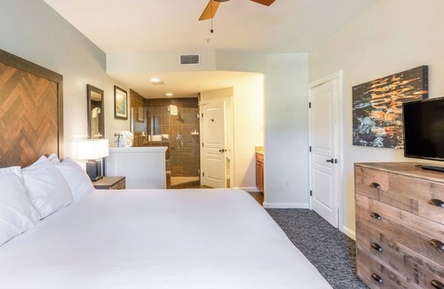 Steamboat Springs Resort | Steamboat Springs | Alpine Base Retreat | Pool + Hot Tub
