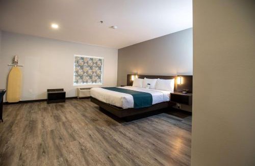 North Platte Hotel | Studio 6 North Platte, NE - East