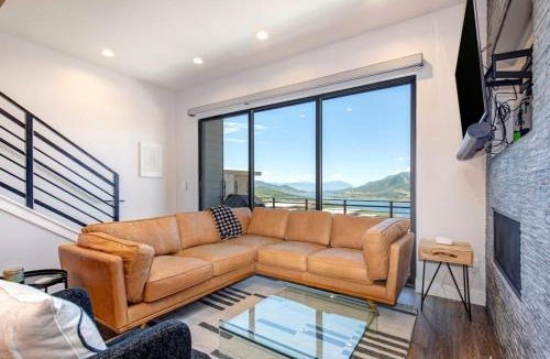 Hideout House | Stunning Views Family Fun & Steps from Deer Valley's New East Village