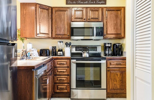 Holiday Isle Condo | Stunning Views + Resort Fun! Beachfront Escape – Islander 410