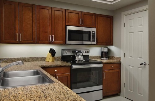 Central Beach Resort | Stylish 1BR at Marriott's BeachPlace Towers – Balcony + Prime Beach Location