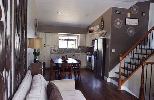 Aurora House | Stylish 3BR Aurora Home w/AC Near Denver & DIA