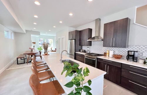 City Park West House | Stylish 4BR w/Rooftop + BBQ Walk to City Park Near Downtown and RiNo