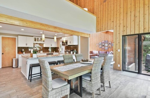 South Snyderville Basin House | Stylish Retreat: 3,600+ Sq; Walk to Cabriolet